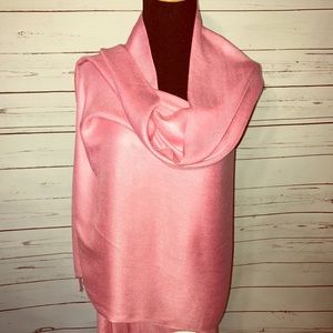 Beautiful long pashmina style scarf on pink